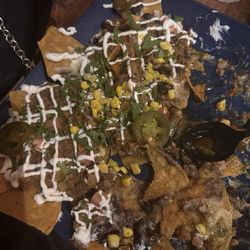 Calabrije's Margaritas & Tacos - Ground Beef Nachos $20