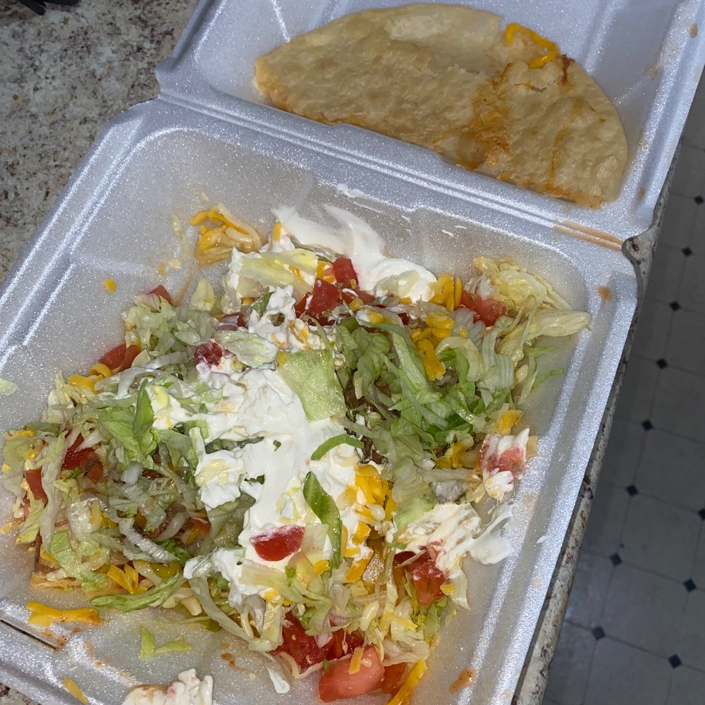 Casa Tequila Mexican Restaurant - An embarrassment of a chalupa, just heaps of brown lettuce on a broken soggy tortilla - New Mexican Cuisine Near Me - Stuart, Florida Casa Tequila Mexican Restaurant - An embarrassment of a chalupa, just heaps of brown lettuce on a broken soggy tortilla - New Mexican Cuisine Near Me - Stuart, Florida