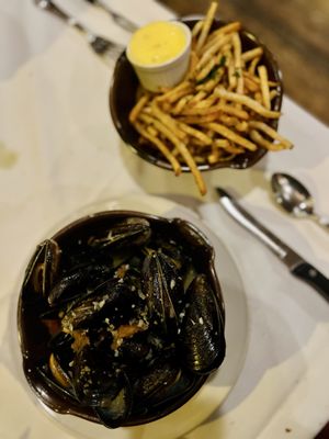 Beaujolais Bistro by null