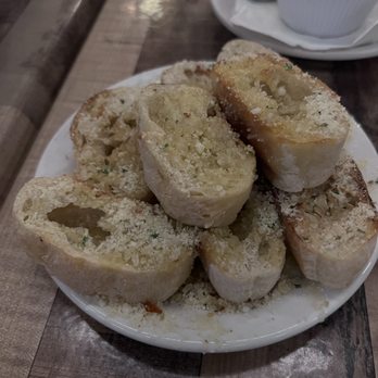 Scampi Grill - Garlic bread - Italian Near Me - Vero Beach, Florida