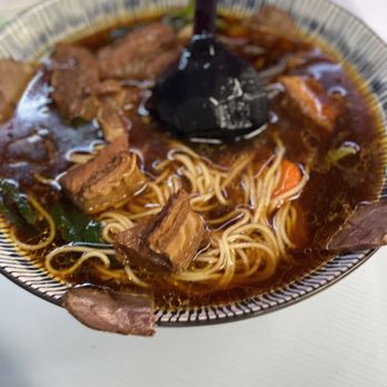 Luyixian - Beef noodle soup - Shanghainese Near Me - Alhambra, California