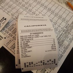 Cal Sports Lounge