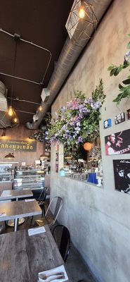 Watdongmoonlek Noodle by null