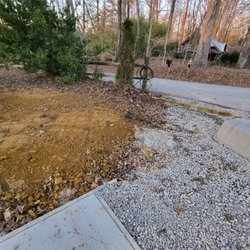 Keeble Hauling & Excavating - Did not square off corner at fence said bobcat could not remove the clump of concrete. Made no effort and would not return to finish