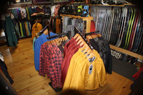 SPLINTERS BOARDSHOP - Updated June 2025 - 13 Photos & 14 Reviews - 18 ...