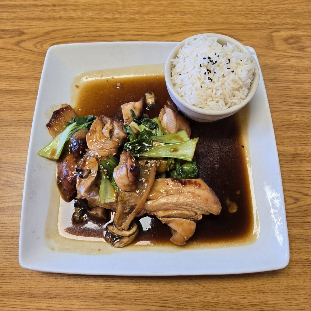 Chifa Ya Chau - Nai Nai Bowl with White Rice and Tausi Sauce. ( 7.8/10 )This dish is huge portions. Enough for 2 people to share. - Peruvian Near Me - Mt. Juliet, Tennessee Chifa Ya Chau - Nai Nai Bowl with White Rice and Tausi Sauce. ( 7.8/10 )This dish is huge portions. Enough for 2 people to share. - Peruvian Near Me - Mt. Juliet, Tennessee
