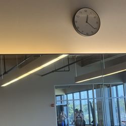 Proof that the class was not going to start until 10 minutes later. trainer and manager saying you need to be out 10 minutes prior lol