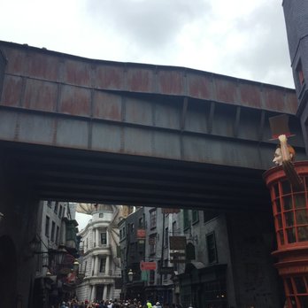 Weasley's Wizard Wheezes - Toy Stores Near Me - Orlando, Florida