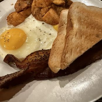 Maple Landing - ML Eggs & Bacon - Barbeque Near Me - Dallas, Texas Maple Landing - ML Eggs & Bacon - Barbeque Near Me - Dallas, Texas