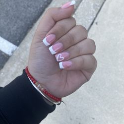 Donnabelle's Nails & Spa - Nails