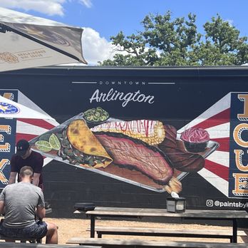 Hurtado Barbecue - Mural outside in the seating area - Barbeque Near Me - Arlington, Texas
