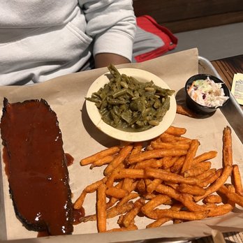 Sweet Old Bill's - Brisket with sweet potato fries and green beans - Burgers Near Me - High Point, North Carolina Sweet Old Bill's - Brisket with sweet potato fries and green beans - Burgers Near Me - High Point, North Carolina