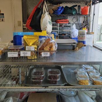 Island Manapua Factory - Inside - Chinese Near Me - Honolulu, Hawaii