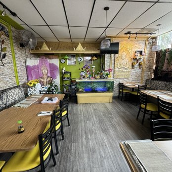 Vegan My Thai - Inside - Thai Near Me - Chatsworth, California