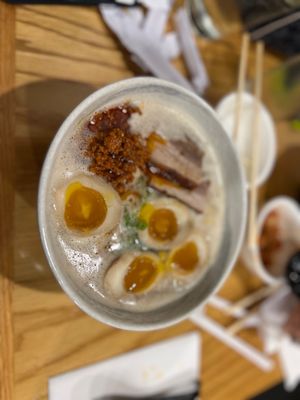 Tanoshii Ramen by null