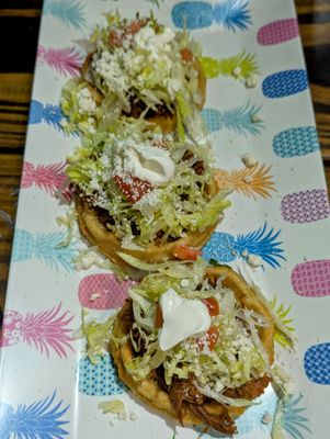 Casita Nicole Los machetes by null