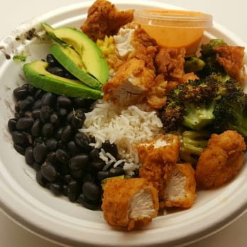 PDQ Test Kitchen - Saucy chicken bowl - American Near Me - Tampa, Florida