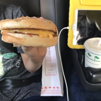 In-N-Out Burger - Burger - Burgers Near Me - Lebec, California In-N-Out Burger - Burger - Burgers Near Me - Lebec, California