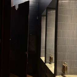 Lunch Lady - Washroom stalls