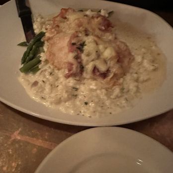 Dantes Bistro Bar & Grill - Italian Near Me - Barrington, New Hampshire