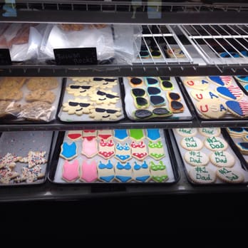 Blue Bonnet Bakery - Beautifully iced cookies - Bakeries Near Me - Fort Worth, Texas Blue Bonnet Bakery - Beautifully iced cookies - Bakeries Near Me - Fort Worth, Texas