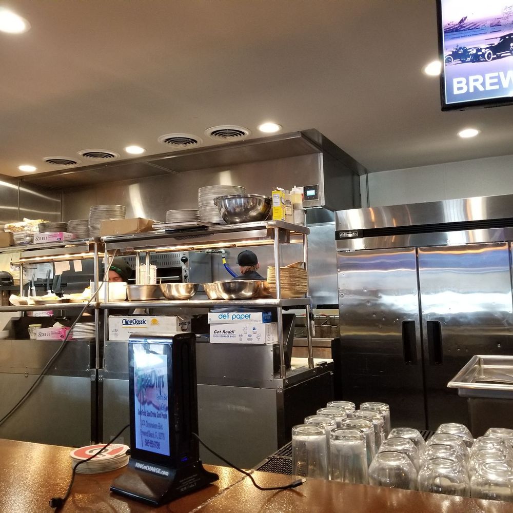 Ormond Garage - Kitchen - New American Near Me - Ormond Beach, Florida