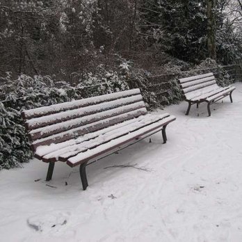 Marienhöhe - Bänke dort. - Parks Near Me - Berlin, BE