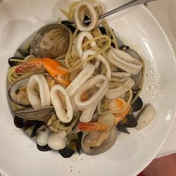 L'Angolo Ristorante - Spaghetti Allo Scoglio. Mussels, Calamari, Clams, Shrimp. White.