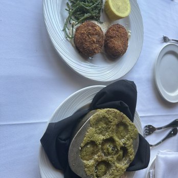Summit House - escargot and crab cake - Steakhouses Near Me - Fullerton, California Summit House - escargot and crab cake - Steakhouses Near Me - Fullerton, California
