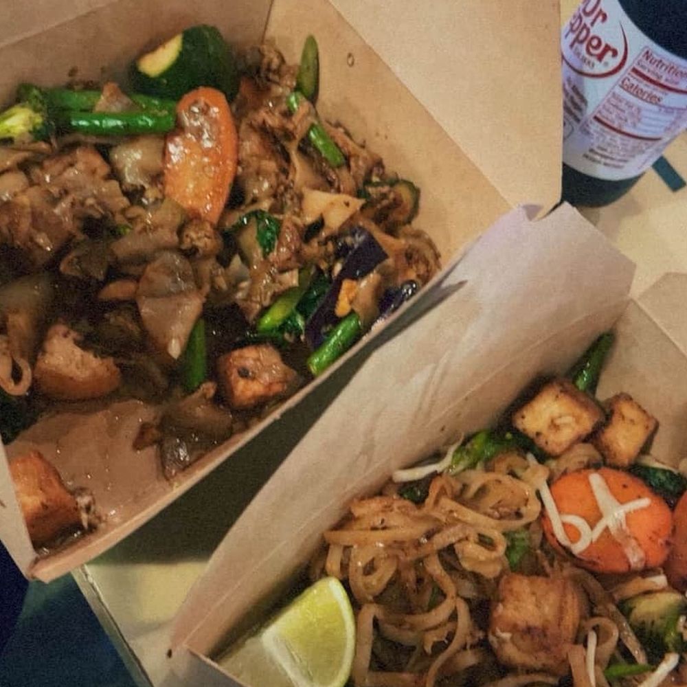 Pad See-Ew and Pad Thai Noodles Pad See-Ew and Pad Thai Noodles