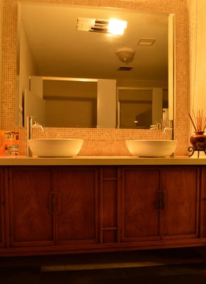 Beverly Hot Springs by null