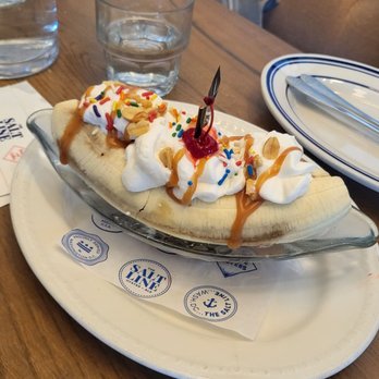 The Salt Line - Banana split - Seafood Near Me - Washington, DC, District of Columbia The Salt Line - Banana split - Seafood Near Me - Washington, DC, District of Columbia