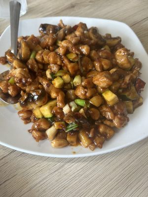 Lee's Chinese Food by null