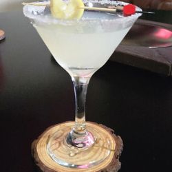 Billows Cigar Haven - Lemon drop pretty good