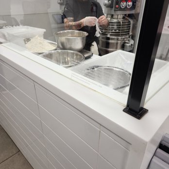 Crumbl - Lakeside - Bakeries Near Me - Omaha, Nebraska Crumbl - Lakeside - Bakeries Near Me - Omaha, Nebraska