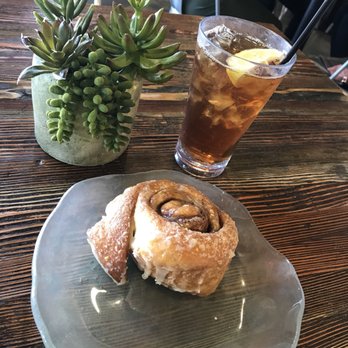 CRAFTkitchen - Vegan Cinnamon Roll - 4/5 - New American Near Me - Henderson, Nevada CRAFTkitchen - Vegan Cinnamon Roll - 4/5 - New American Near Me - Henderson, Nevada