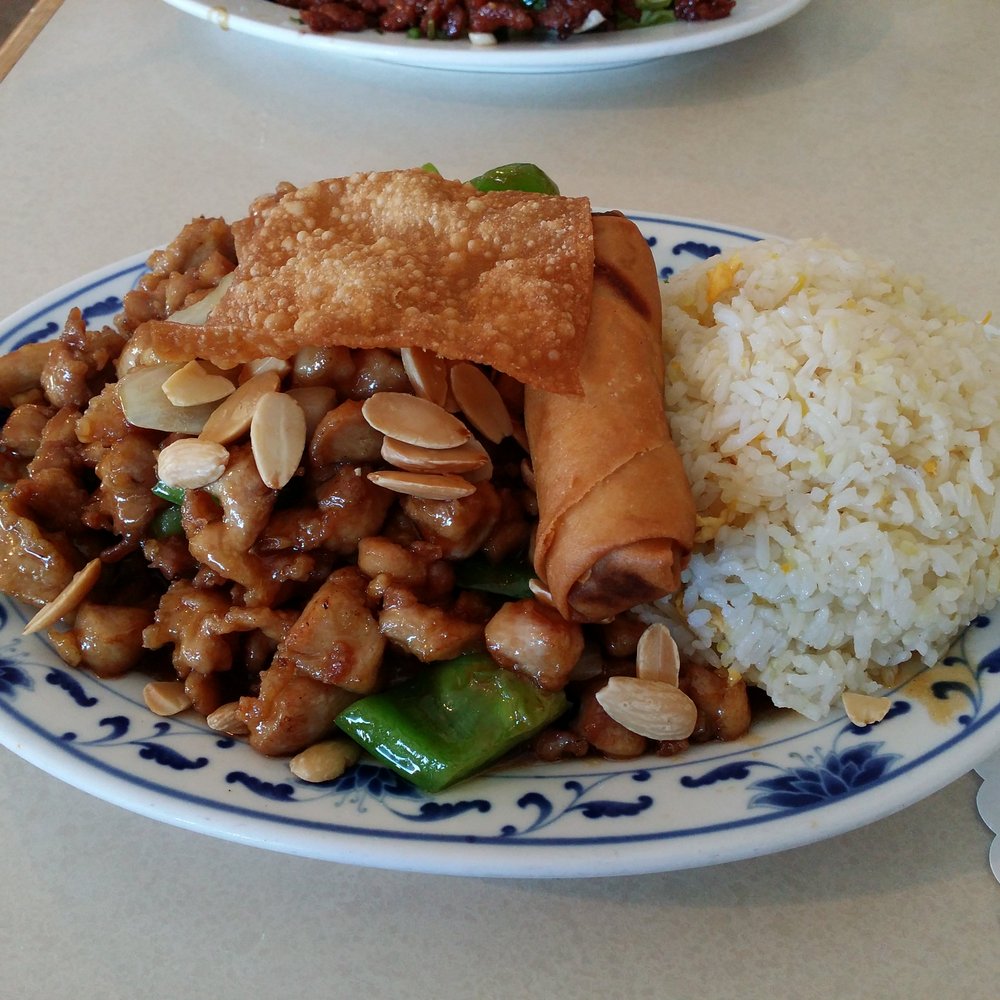Lucky China Restaurant - Almond chicken - Chinese Near Me - Carson, California Lucky China Restaurant - Almond chicken - Chinese Near Me - Carson, California