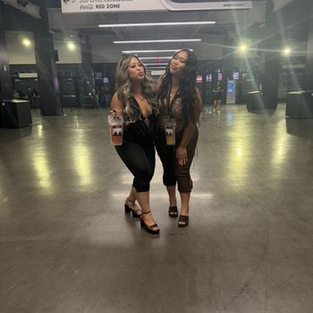 Allegiant Stadium - Stadiums & Arenas Near Me - Las Vegas, Nevada Allegiant Stadium - Stadiums & Arenas Near Me - Las Vegas, Nevada