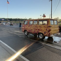 Muncie Dragway - Have you ever seen a van drag race before?? How cool.