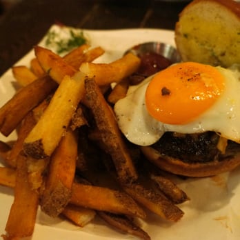 Prospect Gourmand - PROSPECT BKE BURGER - New American Near Me - Beverly Hills, California