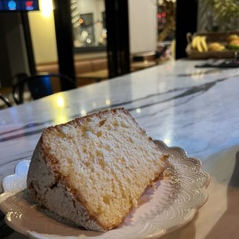 Cream Cafe - Orange chiffon cake - Coffee & Tea Near Me - San Jose del Cabo, BCS Cream Cafe - Orange chiffon cake - Coffee & Tea Near Me - San Jose del Cabo, BCS