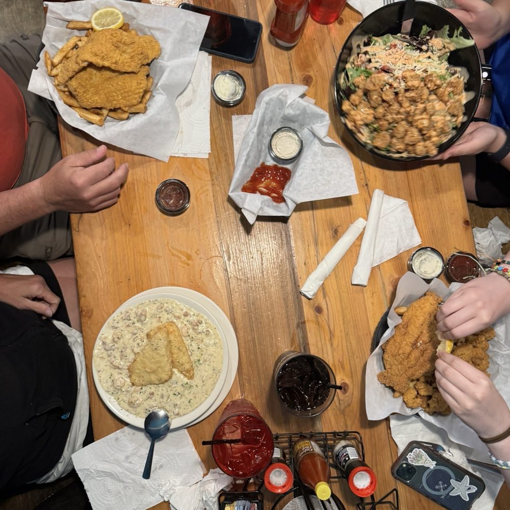 The Reef - Shrimp & grits, flounder, catfish & shrimp, firecracker shrimp salad - Seafood Near Me - Biloxi, Mississippi The Reef - Shrimp & grits, flounder, catfish & shrimp, firecracker shrimp salad - Seafood Near Me - Biloxi, Mississippi