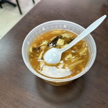 North Dumpling 北方鍋貼 - Sweet and sour soup - Noodles Near Me - New York, New York
