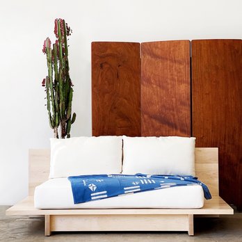 Shapiro Joyal Studio - Small daybed in solid maple with cream cotton cushions. - Furniture Stores Near Me - Los Angeles, California Shapiro Joyal Studio - Small daybed in solid maple with cream cotton cushions. - Furniture Stores Near Me - Los Angeles, California