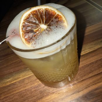 Off Elm - Cocktail Bars Near Me - Webster Groves, Missouri