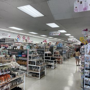 Daiso - Discount Store Near Me - Pearl City, Hawaii