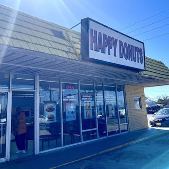 Happy Donuts - Right off the road by Brookshire Brothers. Easy parking - Donuts Near Me - Dayton, Texas Happy Donuts - Right off the road by Brookshire Brothers. Easy parking - Donuts Near Me - Dayton, Texas