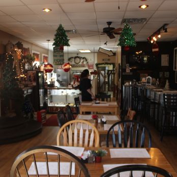 Main Street Cafe - the interior of the restaurant - Breakfast & Brunch Near Me - Harrington, Delaware Main Street Cafe - the interior of the restaurant - Breakfast & Brunch Near Me - Harrington, Delaware