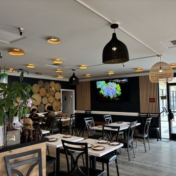 Nok’s Kitchen - Inside - Laotian Near Me - Westminster, California Nok’s Kitchen - Inside - Laotian Near Me - Westminster, California