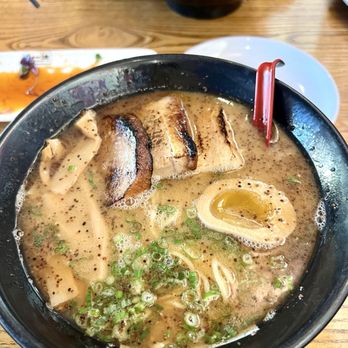 Itto Ramen Bar & Tapas - Itto Deluxe Ramen - Ramen Near Me - Asheville, North Carolina Itto Ramen Bar & Tapas - Itto Deluxe Ramen - Ramen Near Me - Asheville, North Carolina